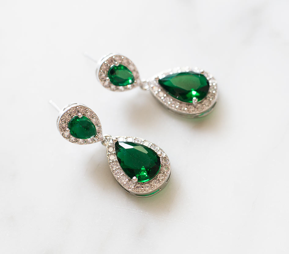 Boucles d’oreilles mariage vert émeraude en forme de goutte d’eau « Jana » – Image 6