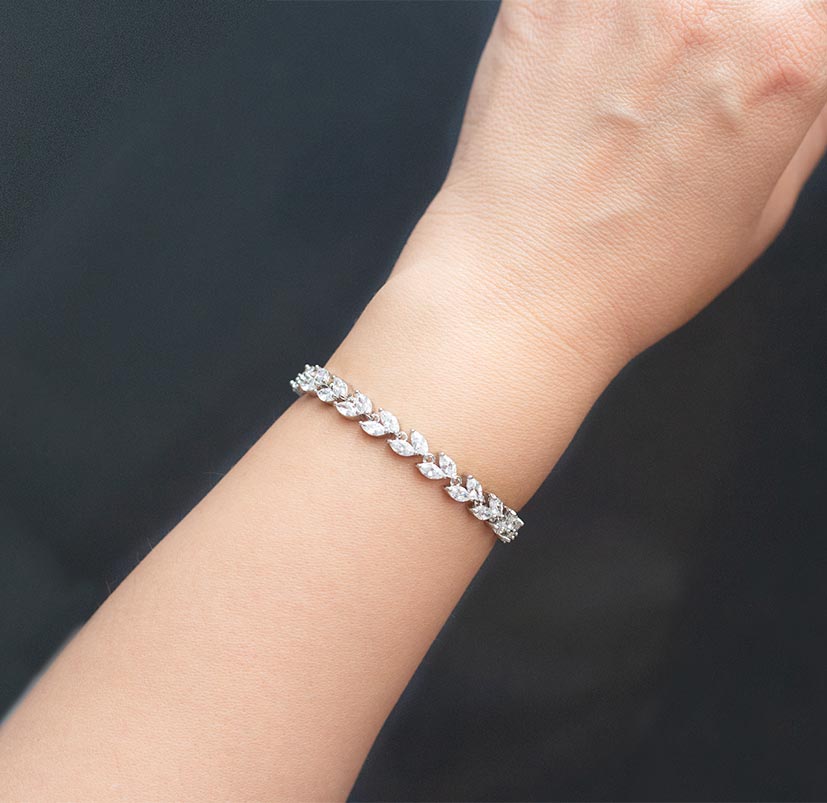 Bracelet mariée cristal Zircon « Ingrid » – Image 3