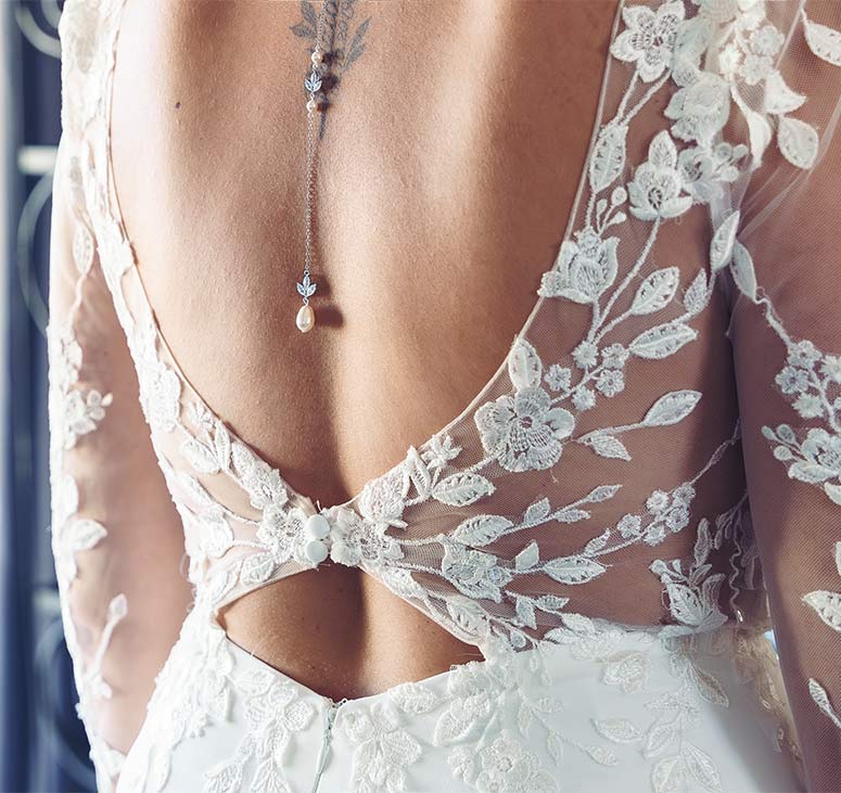 Collier de mariée avec bijou de dos en cristal et perles Swarovski « Aronia » – Image 6