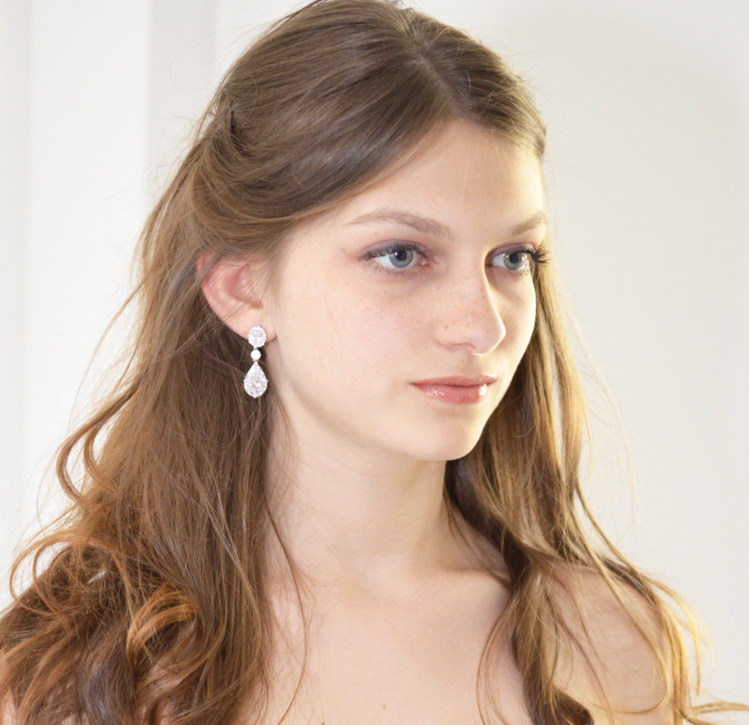 Boucles d’oreilles mariage diamantées élégantes cristal Zircone « Annabelle » – Image 2